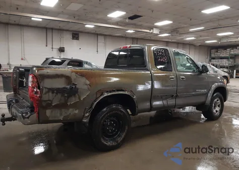 2005 Toyota Tundra Sr5 V8 from USA, damaged, VIN 5TBBT44115S458606